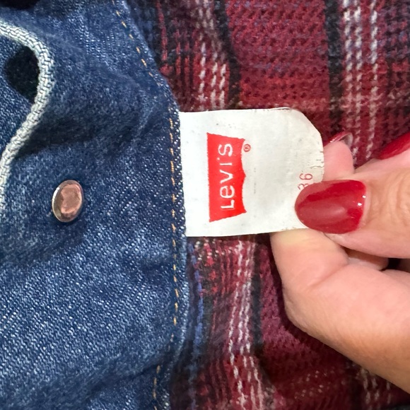 Vintage Levi’s Strauss heavy warm trucker denim / Jean Jacket size 36 - Picture 7 of 13